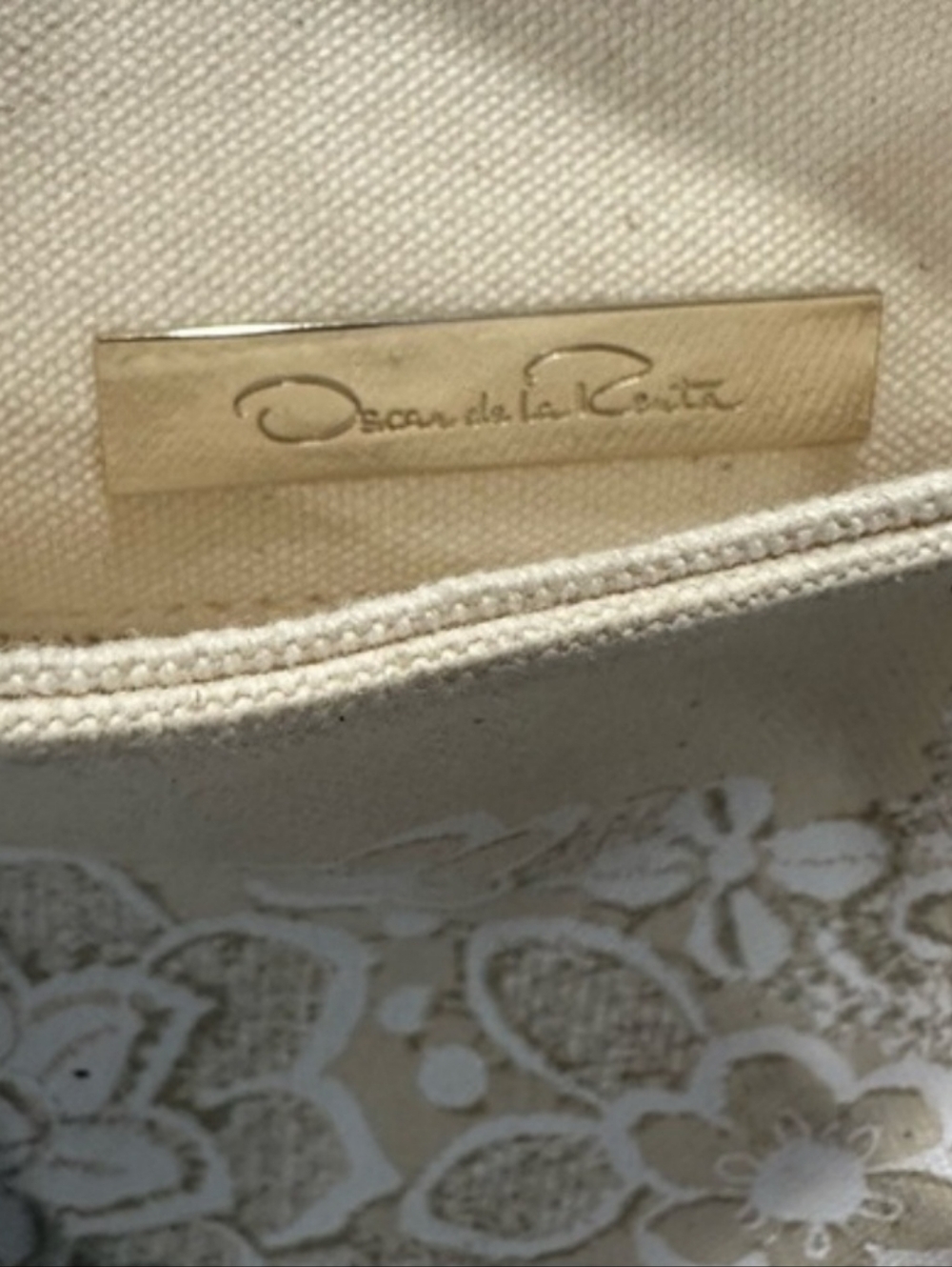 Oscar de la Renta Beige Canvas Floral Tote - Picture 2 of 9